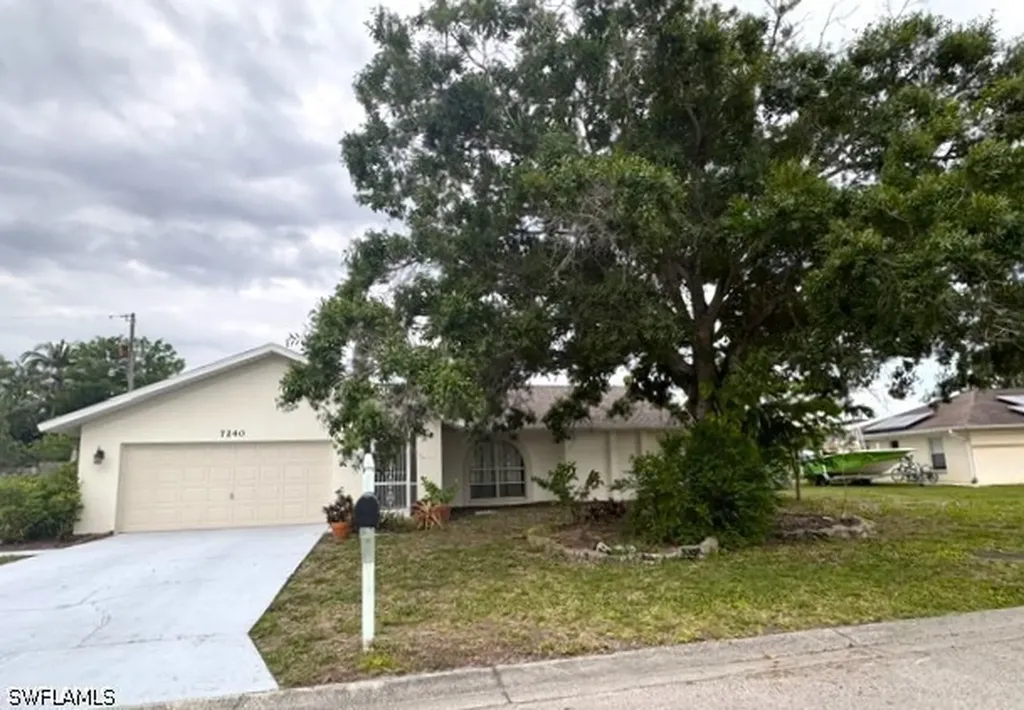 7240 Coolidge Road Fort Myers FL 33967