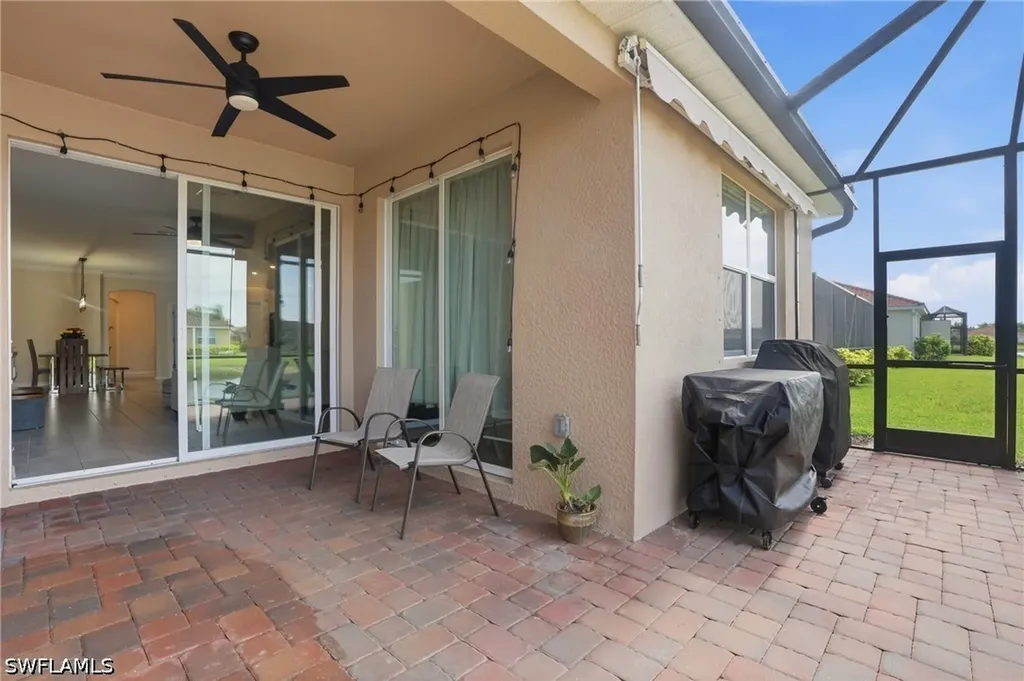 2062 Tamarron Lane Naples FL 34120