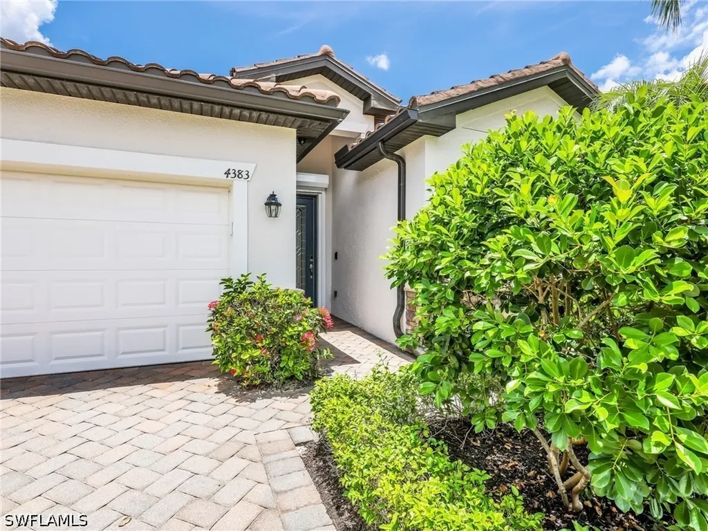 4383 Bismark Way Naples FL 34119