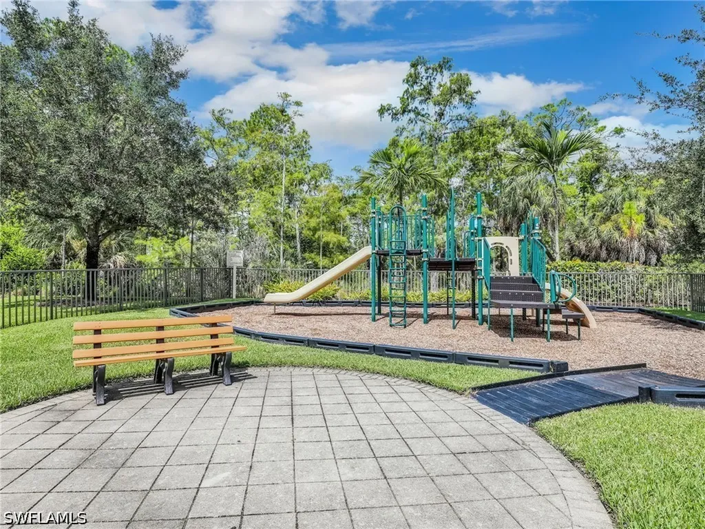4383 Bismark Way Naples FL 34119