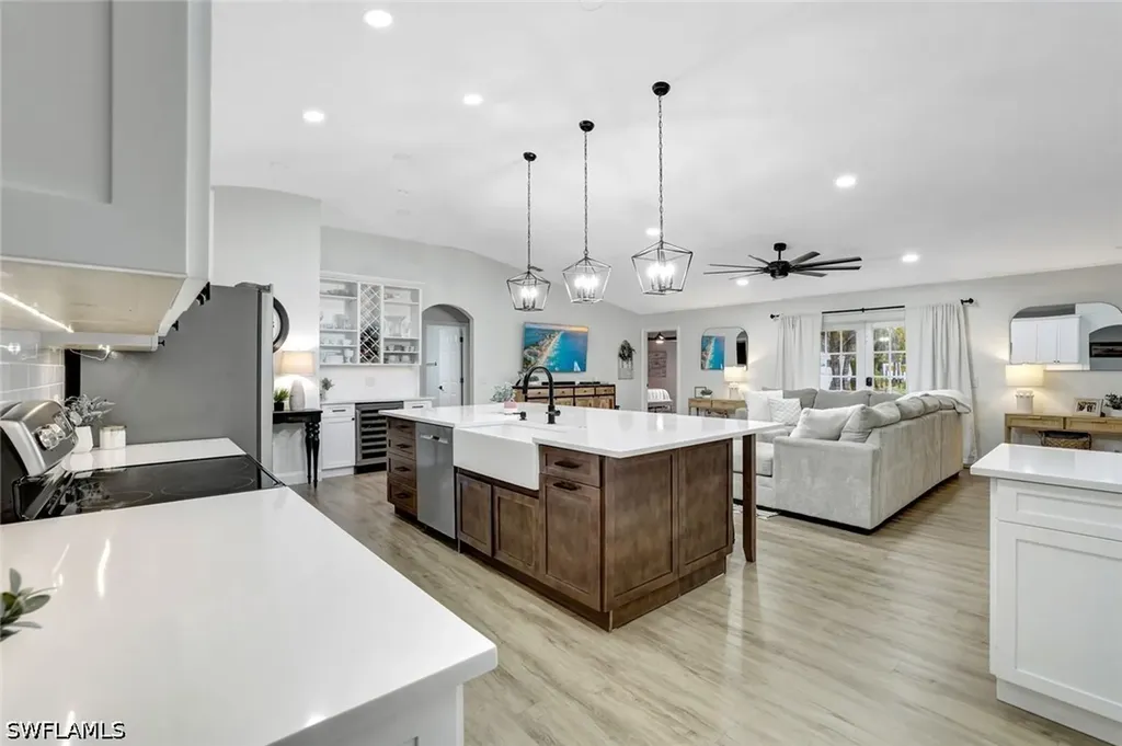 231 16th Street NE Naples FL 34120