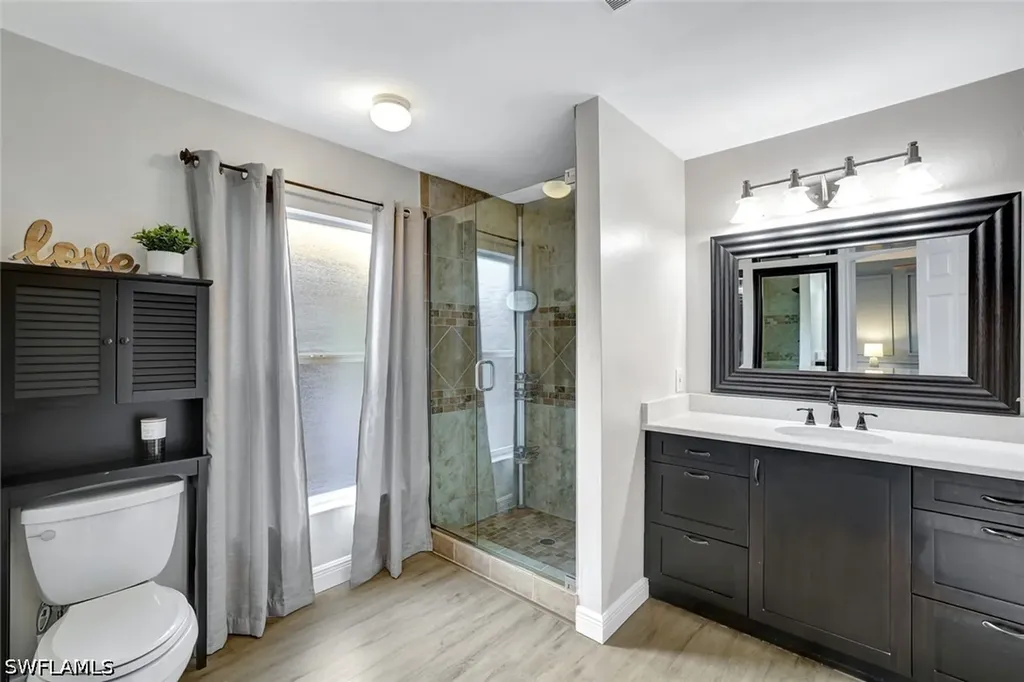 231 16th Street NE Naples FL 34120
