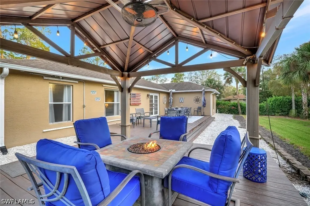 231 16th Street NE Naples FL 34120