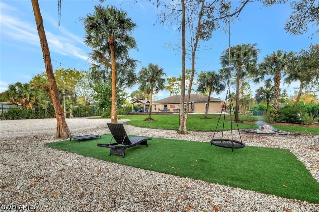 231 16th Street NE Naples FL 34120