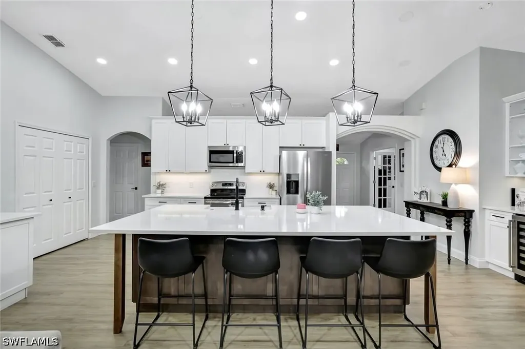 231 16th Street NE Naples FL 34120
