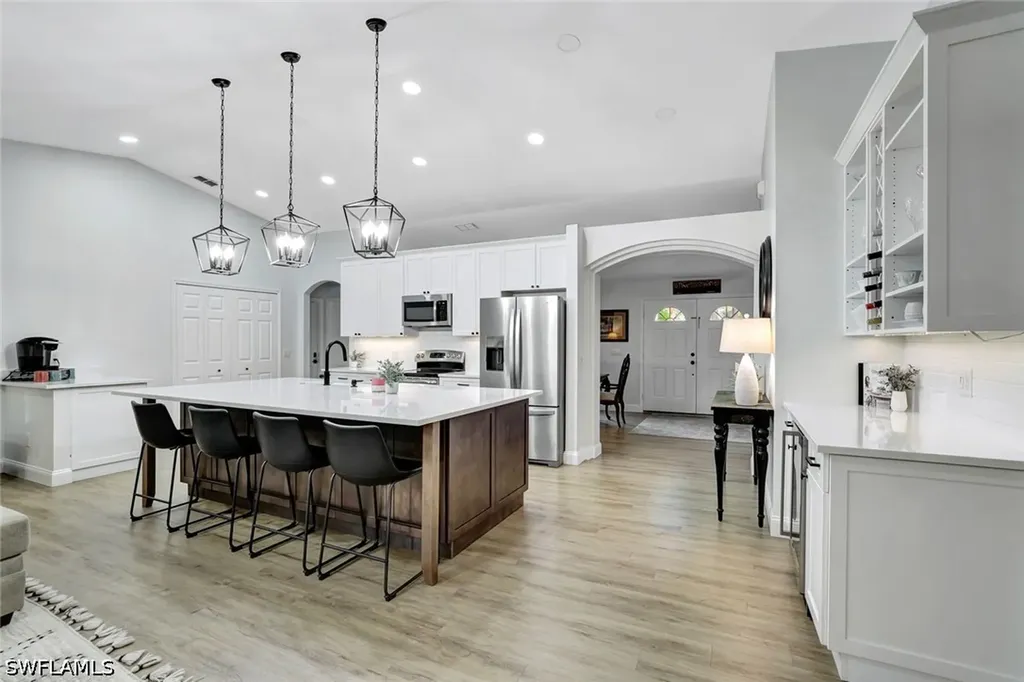 231 16th Street NE Naples FL 34120