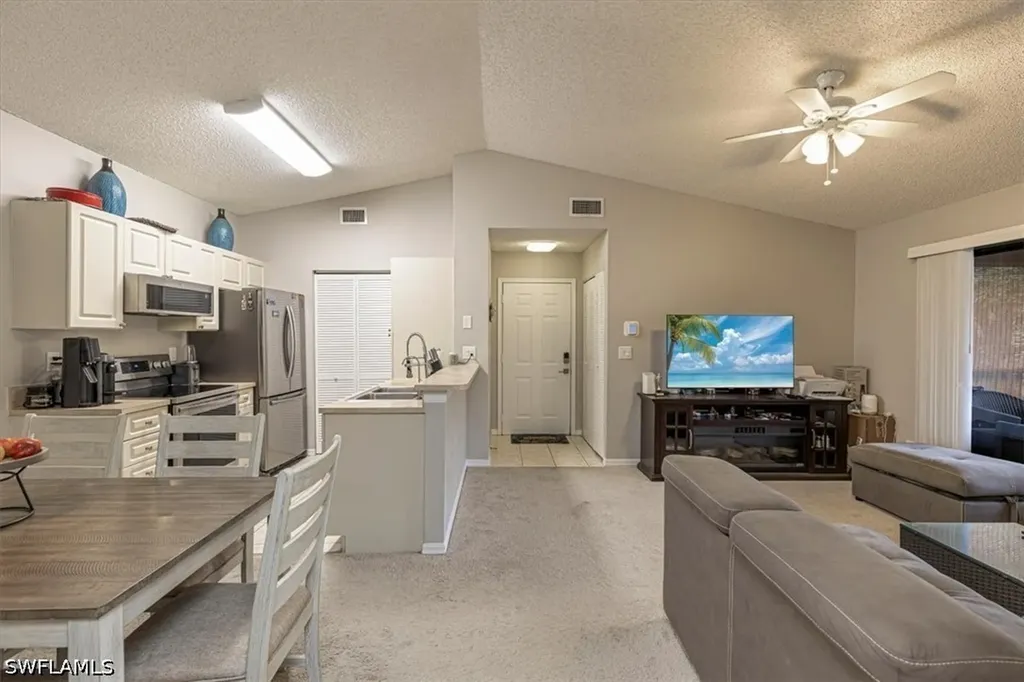 2202 Arbour Walk Circle Naples FL 34109