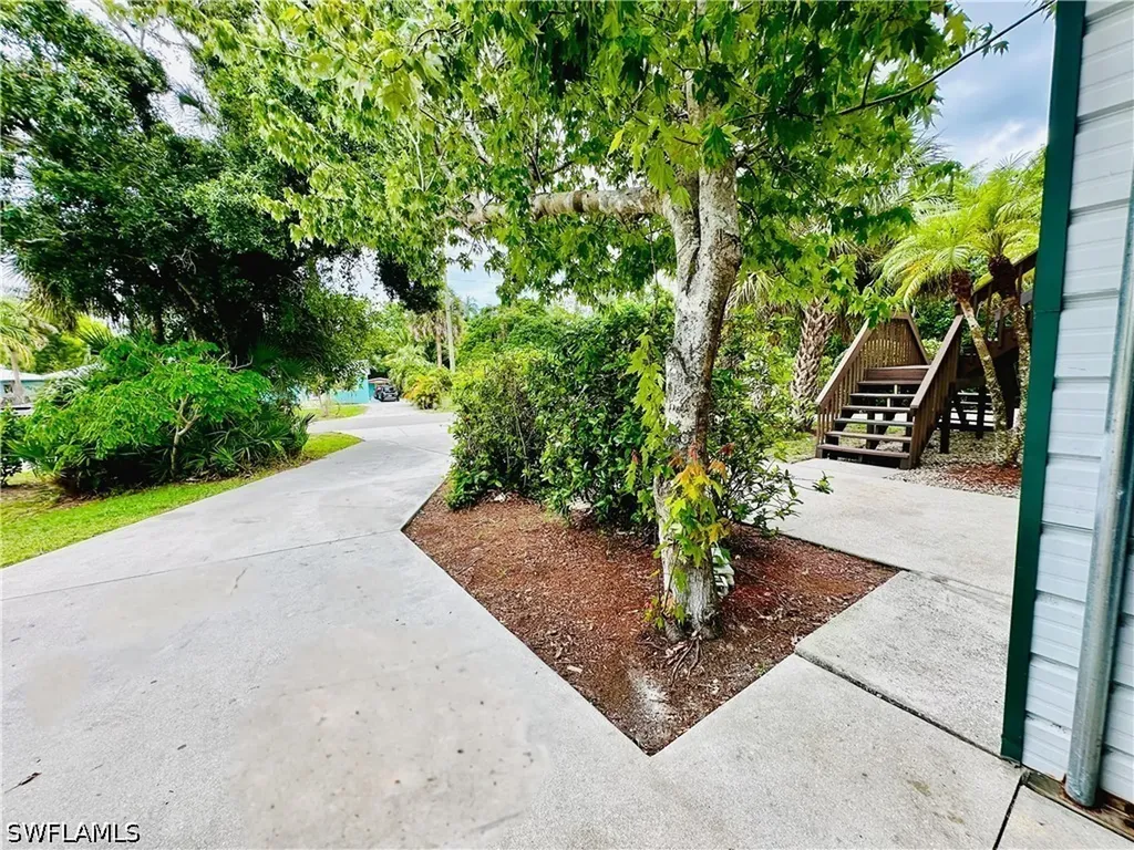 27655 Tennessee Street Bonita Springs FL 34135