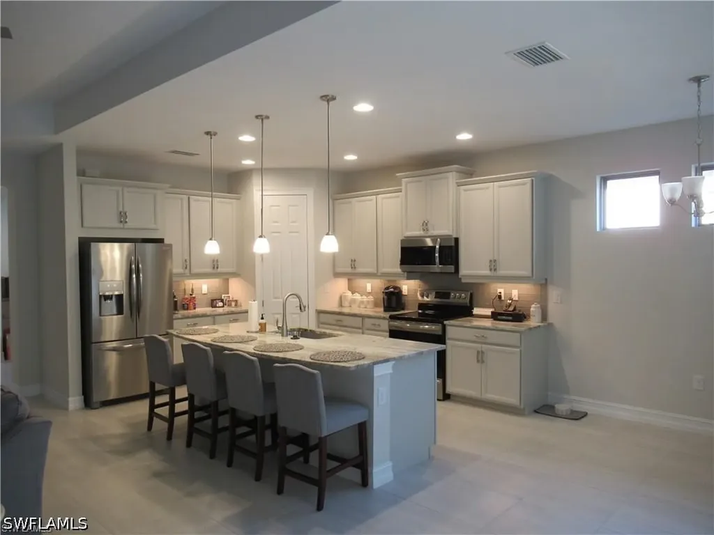 16382 Barclay Court Naples FL 34110