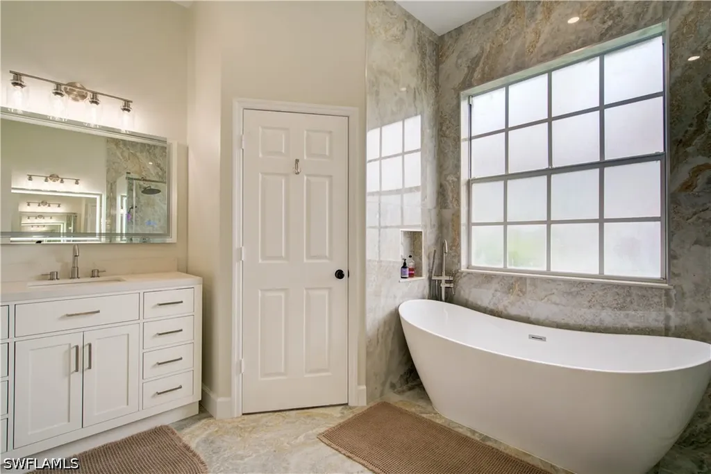3442 Allegheny Court Naples FL 34120