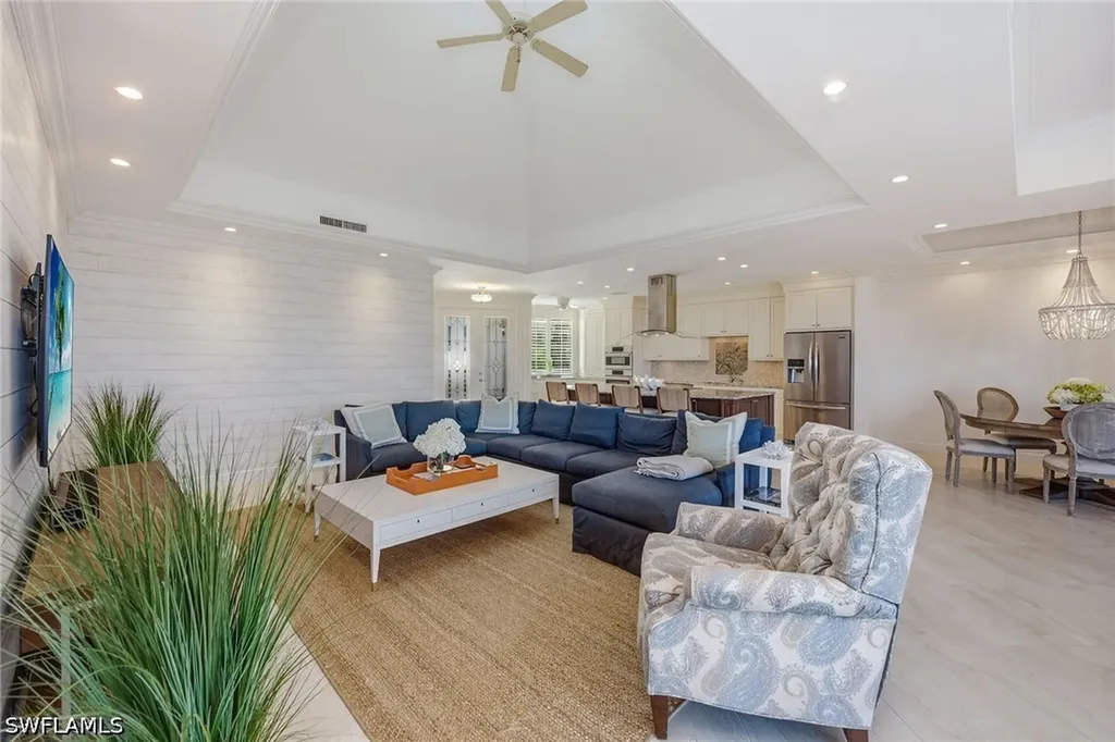 824 Hideaway Circle E Marco Island FL 34145