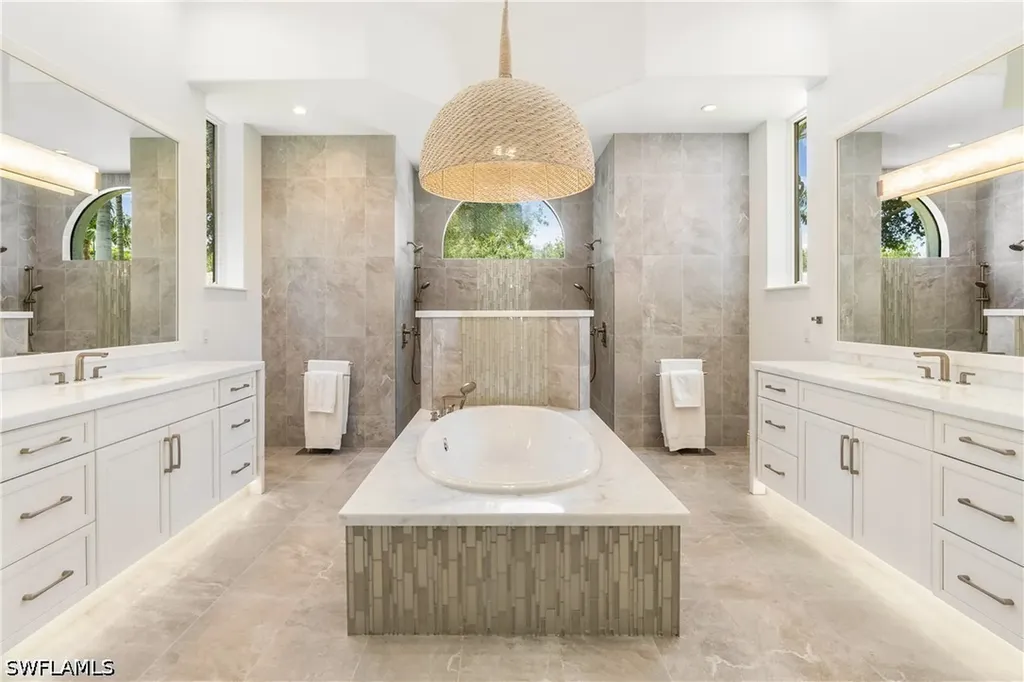17014 Verona Lane Naples FL 34110