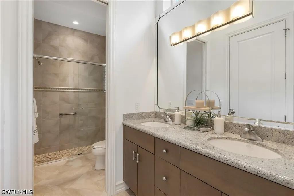 17014 Verona Lane Naples FL 34110