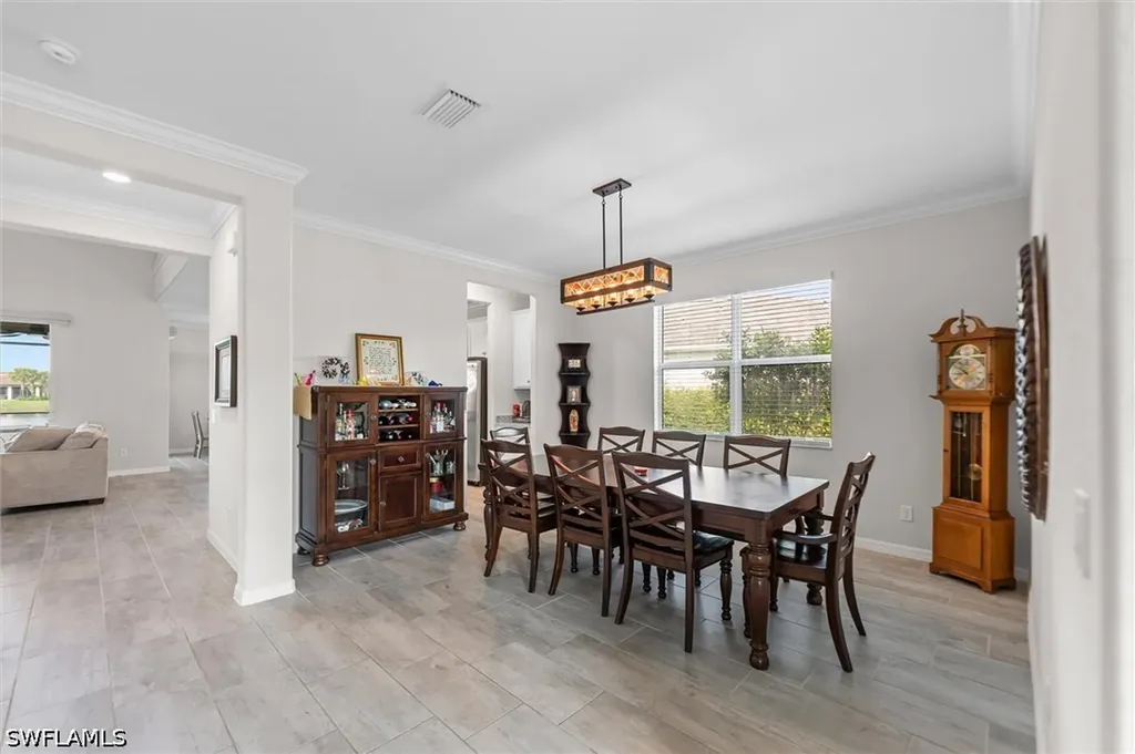 2392 Fallglo Street Naples FL 34120