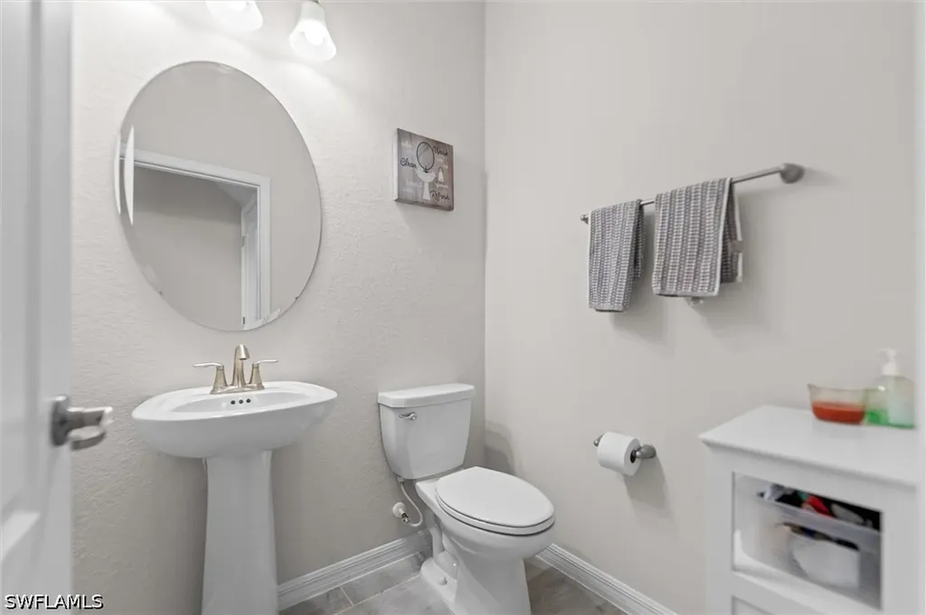 2392 Fallglo Street Naples FL 34120