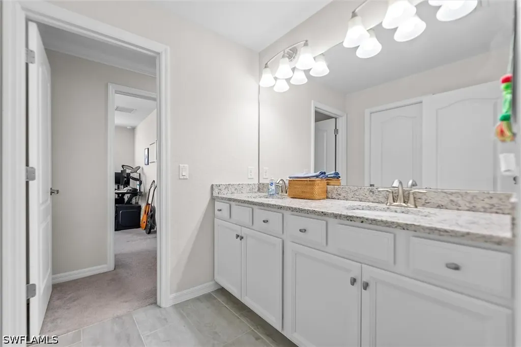2392 Fallglo Street Naples FL 34120