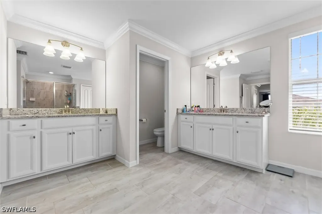 2392 Fallglo Street Naples FL 34120