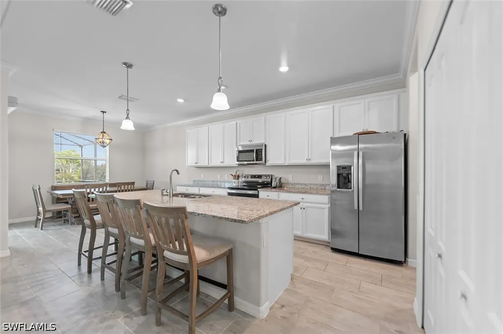 2392 Fallglo Street Naples FL 34120