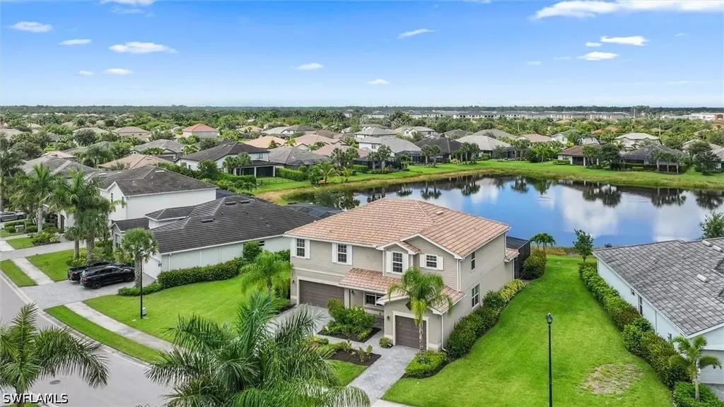 2392 Fallglo Street Naples FL 34120