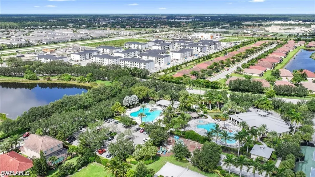 2392 Fallglo Street Naples FL 34120