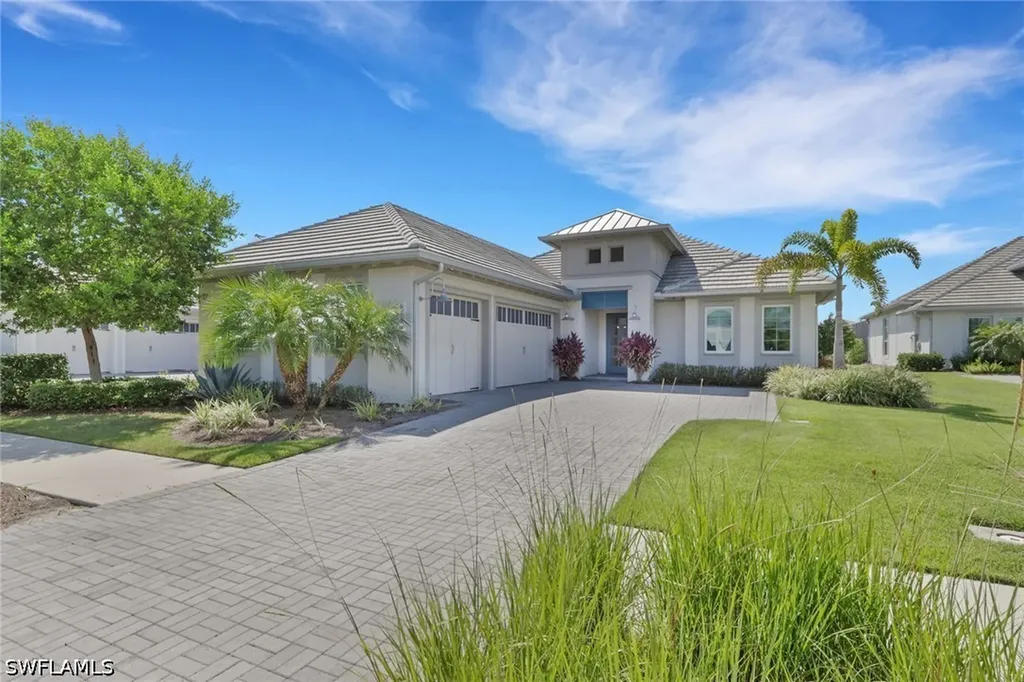 6136 Rodney Bay Lane Naples FL 34113