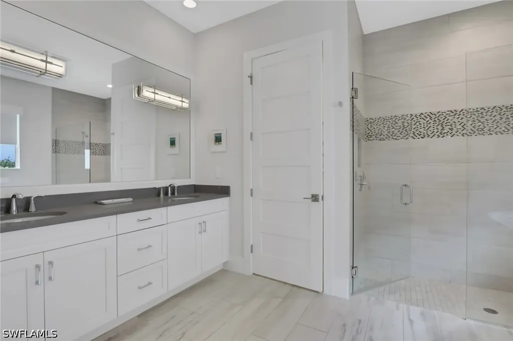 6136 Rodney Bay Lane Naples FL 34113