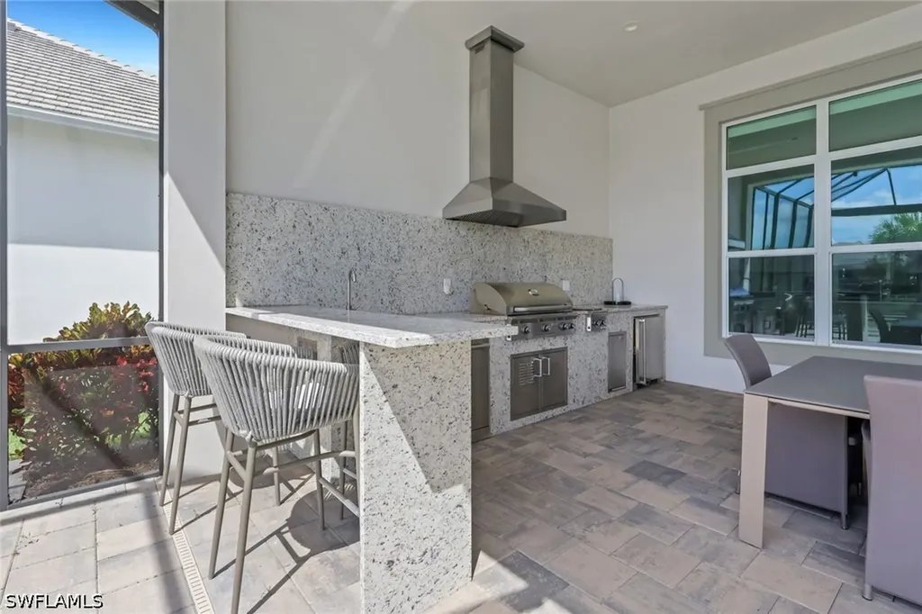 6136 Rodney Bay Lane Naples FL 34113