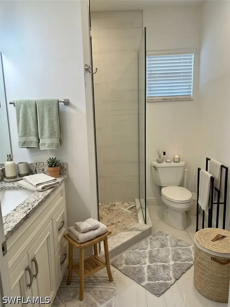562 Laguna Royale Boulevard Naples FL 34119