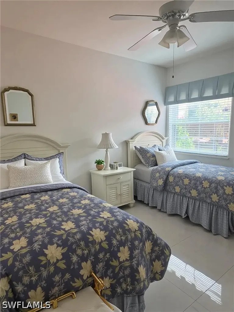 562 Laguna Royale Boulevard Naples FL 34119