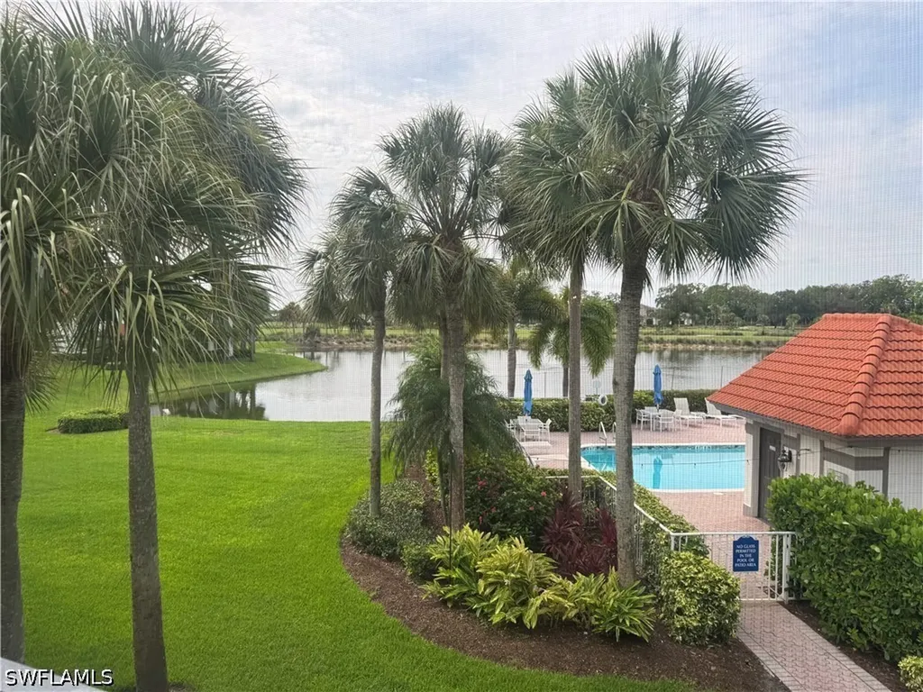 562 Laguna Royale Boulevard Naples FL 34119