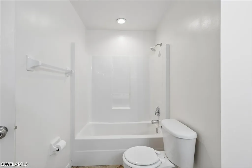 2846 NW 3rd Street Cape Coral FL 33993