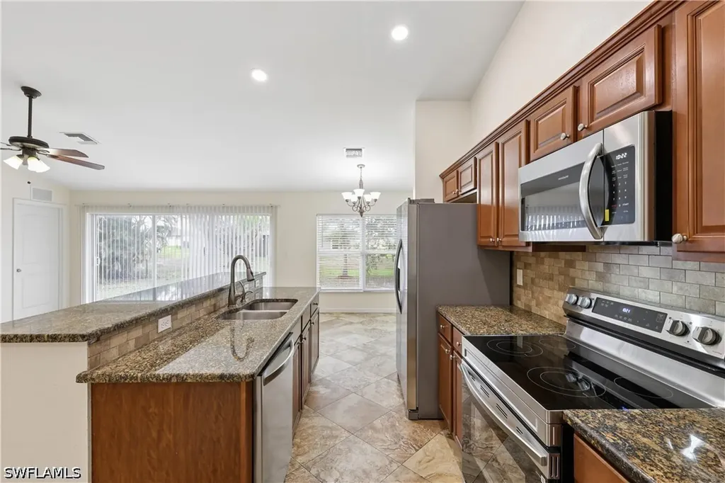 2846 NW 3rd Street Cape Coral FL 33993