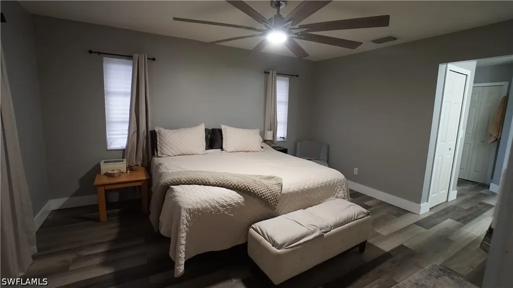 1203 SE 33rd Street Cape Coral FL 33904