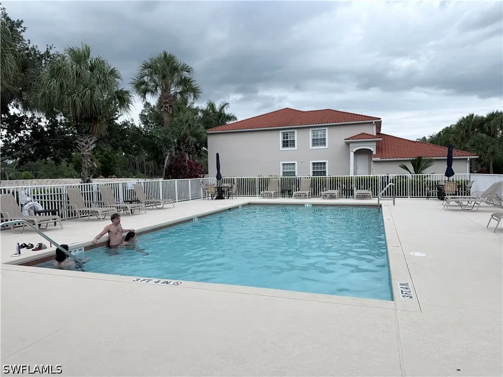 3365 Grand Cypress Drive Naples FL 34119