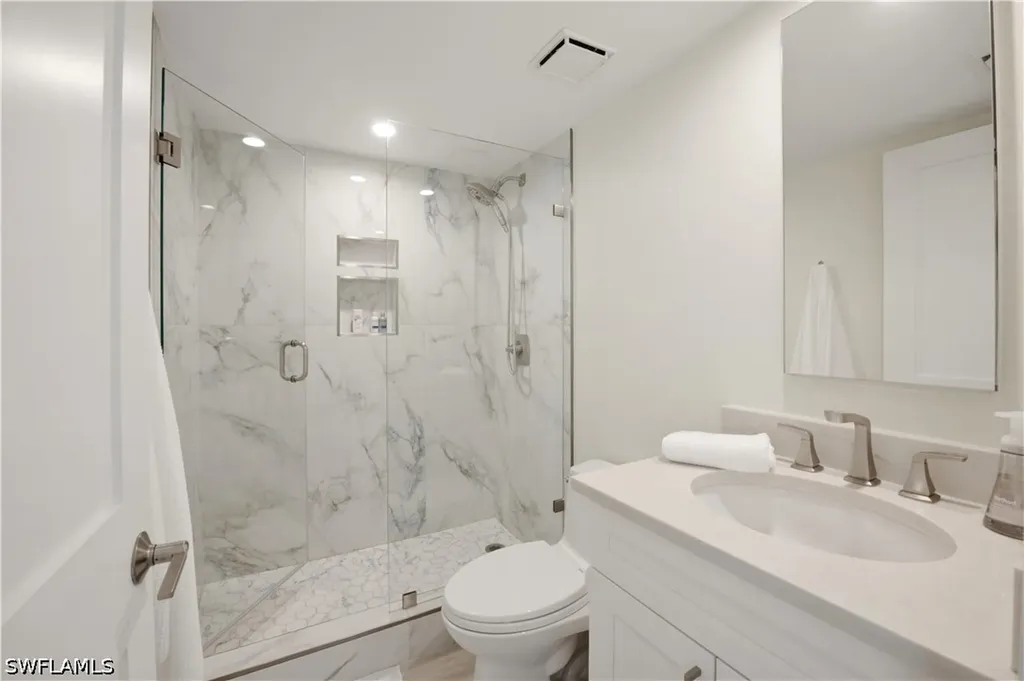2316 Gulf Shore Boulevard N Naples FL 34103
