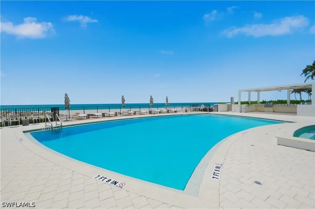 2316 Gulf Shore Boulevard N Naples FL 34103