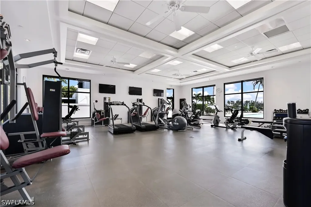 2316 Gulf Shore Boulevard N Naples FL 34103