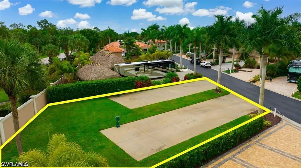 13563 Snook Circle Naples FL 34114