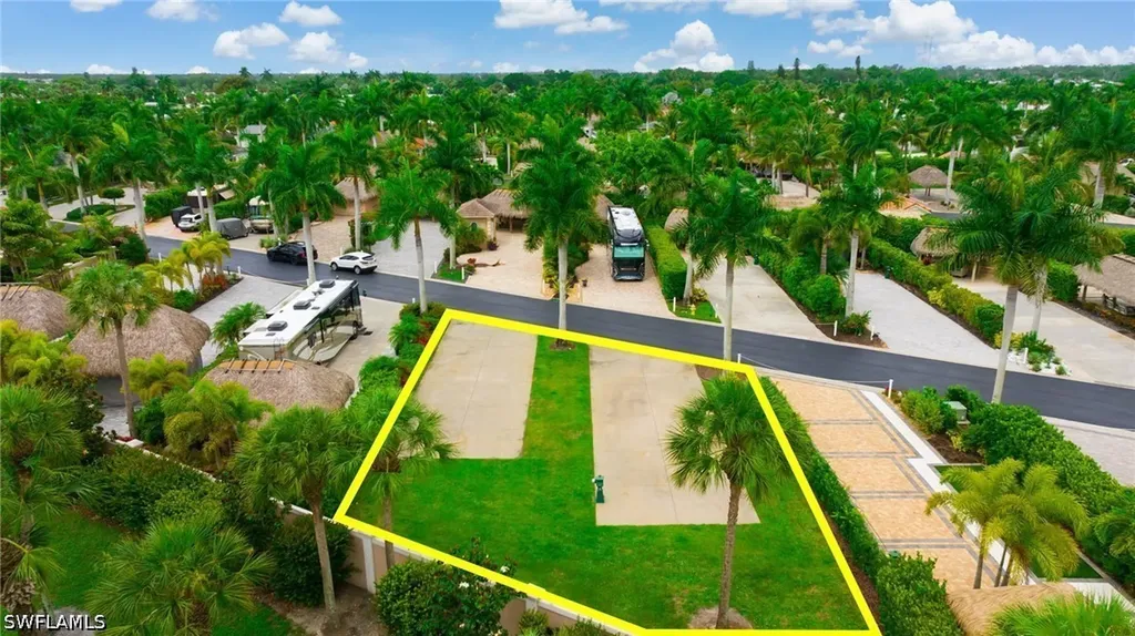 13563 Snook Circle Naples FL 34114