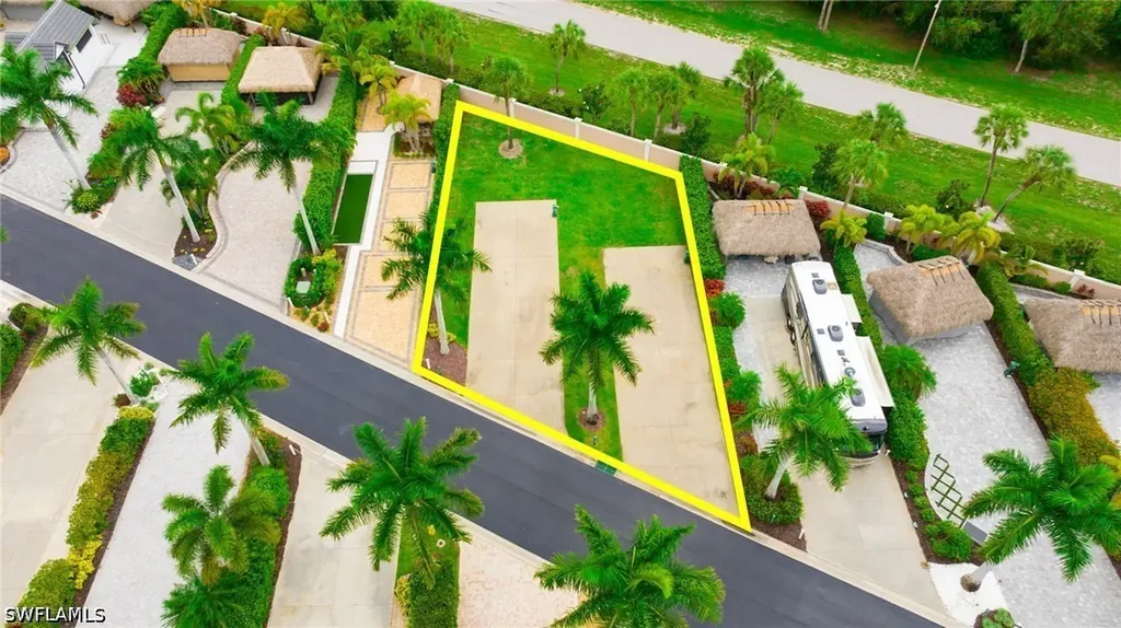 13563 Snook Circle Naples FL 34114
