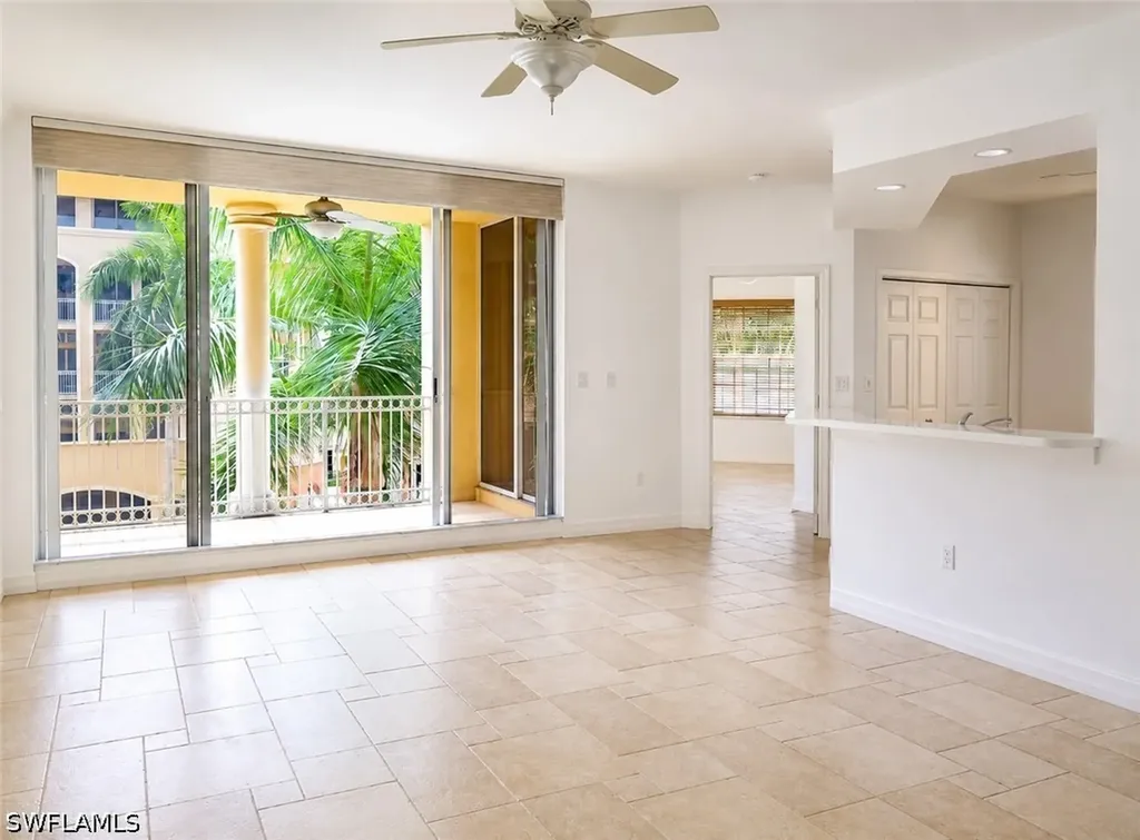 410 Bayfront Place Naples FL 34102