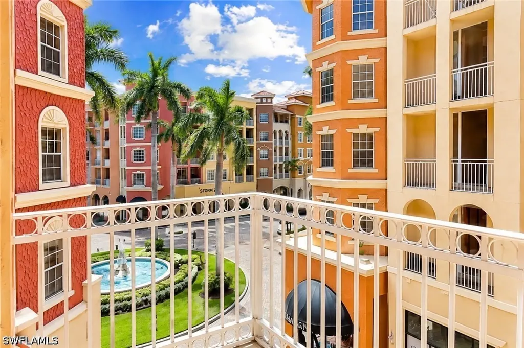 410 Bayfront Place Naples FL 34102
