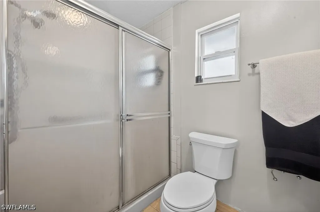 2333 Dover Avenue Fort Myers FL 33907
