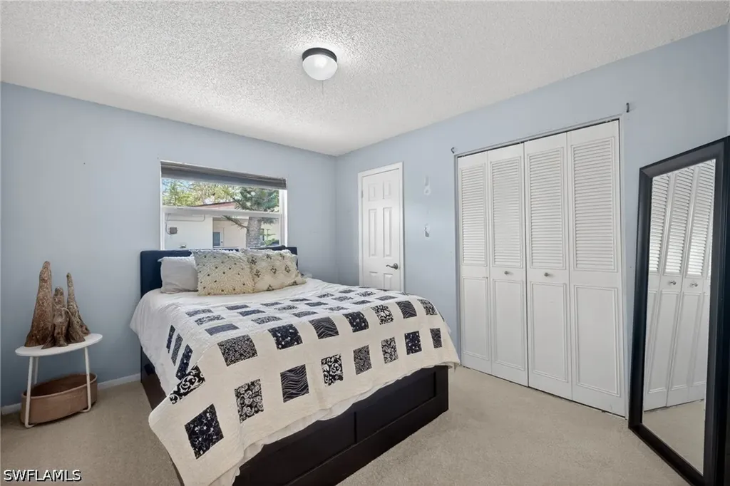 2333 Dover Avenue Fort Myers FL 33907