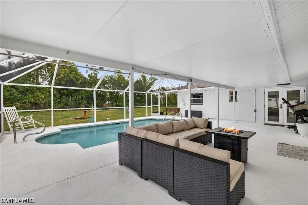 2333 Dover Avenue Fort Myers FL 33907