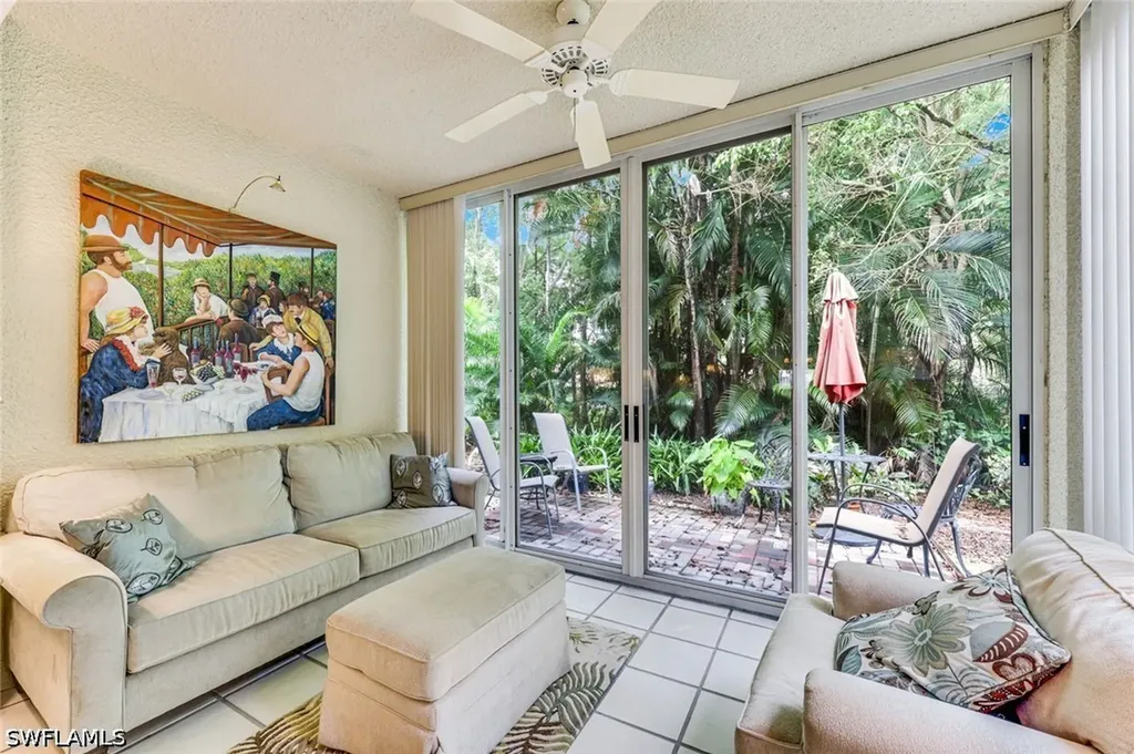 2325 Hidden Lake Drive Naples FL 34112