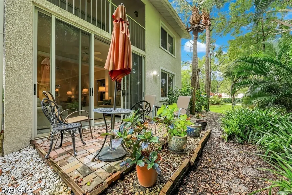 2325 Hidden Lake Drive Naples FL 34112