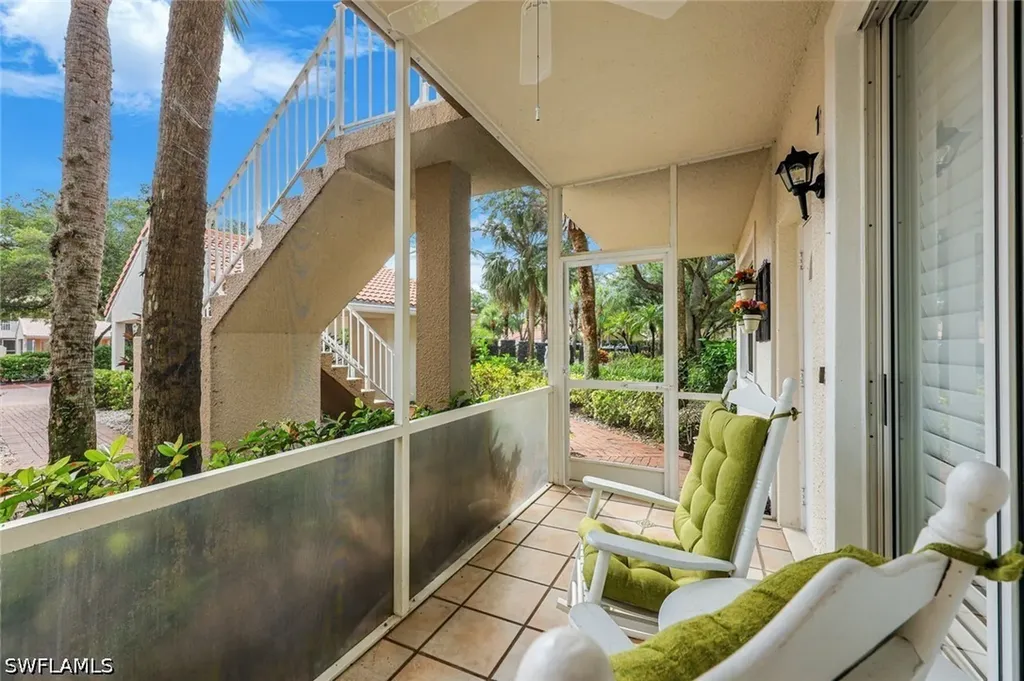 2325 Hidden Lake Drive Naples FL 34112