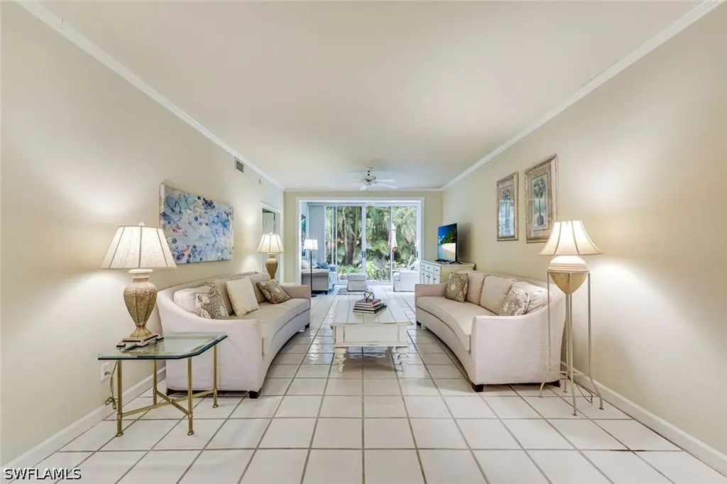2325 Hidden Lake Drive Naples FL 34112