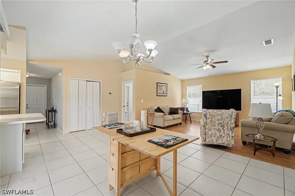 1714 SE 21st Terrace Cape Coral FL 33990